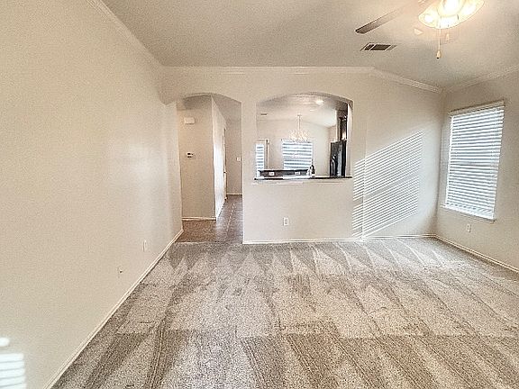 2nd image of 6628 Burling St