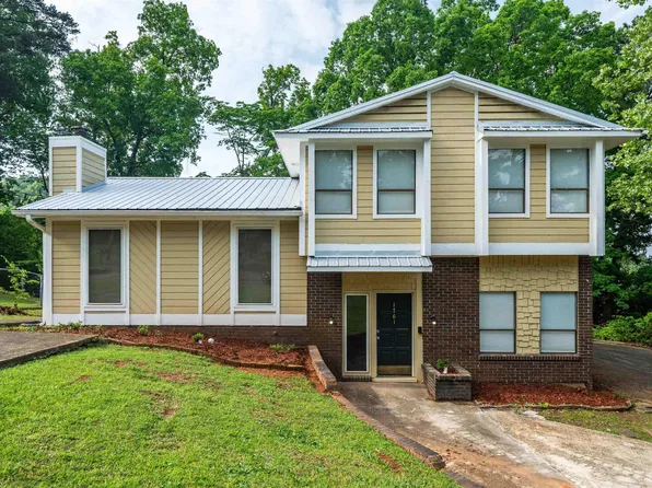 1761 Molly Dr, Birmingham, AL 35235