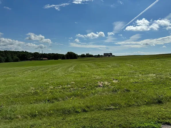 31-65 Wakonda Dr, Lanark, IL 61046