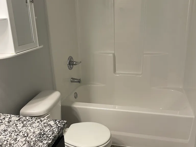 5278 N Cypress Cir #1 — Photo 3