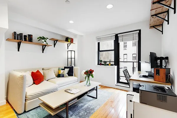 Rented by Evans Real Estate | media 26