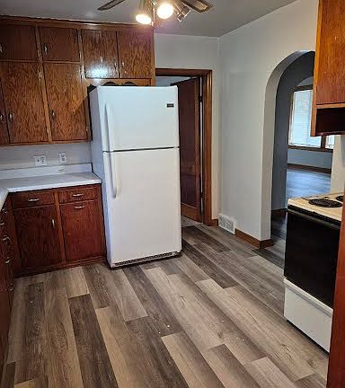 2nd image of 1423 S 14th St