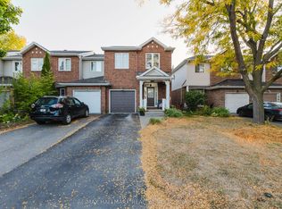 584 Wild Shore Cres, Ottawa, ON K1V 1T4