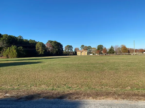 81-82 Skipjack Dr, Heathsville, VA 22473