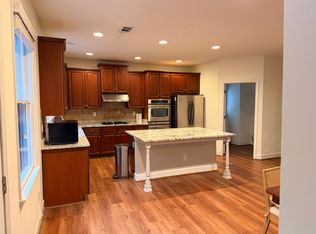 665 Sentry Ridge Xing, Suwanee, GA 30024