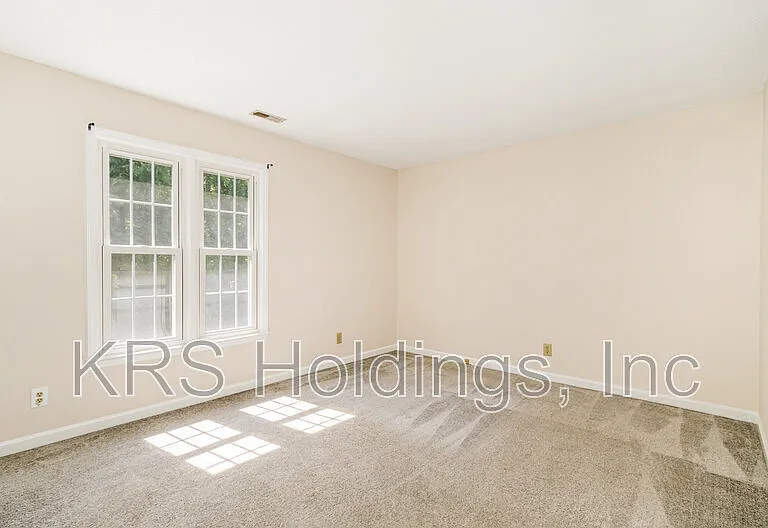2519 Hitchcock Dr — Photo 11