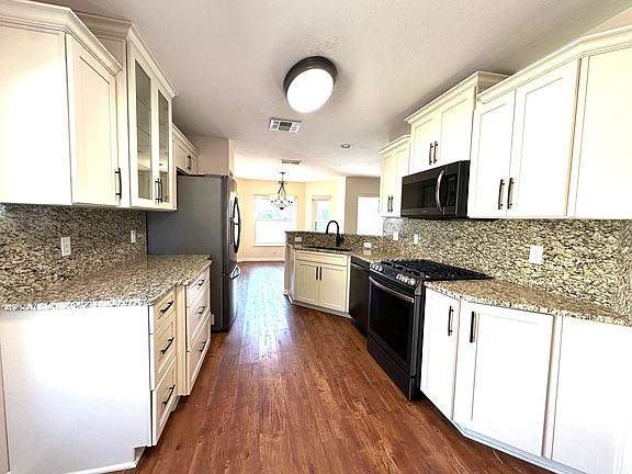 5th image of 9702 SW 92nd Place Road