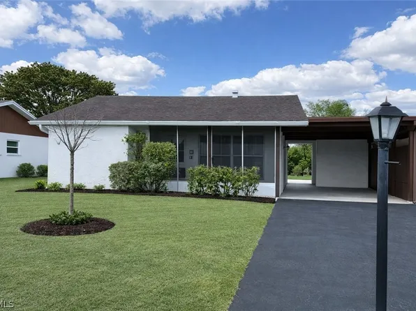 9 Palm Blvd, Lehigh Acres, FL 33936