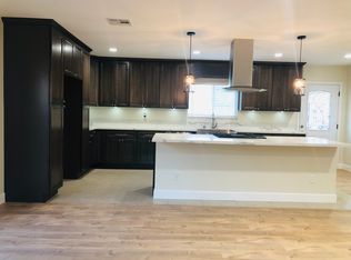 517 W Mauna Loa Ave, Glendora, CA 91740