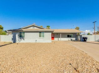 1540 E Crescent Cir, Mesa, AZ 85204