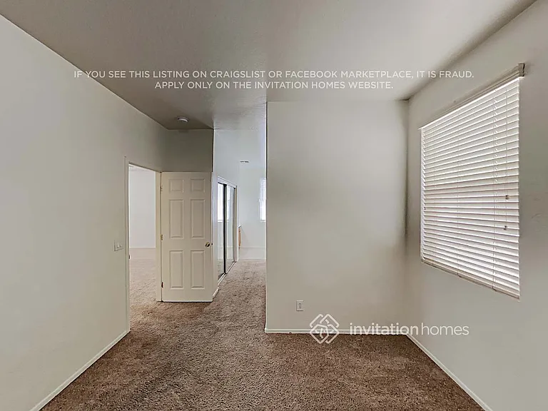 3036 S 101st Dr — Photo 16