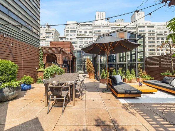 10 East 14th Street image 54 of 55