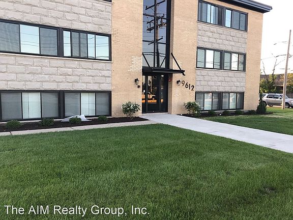 2nd image of 9612 N Greenwood Ave APT 3D