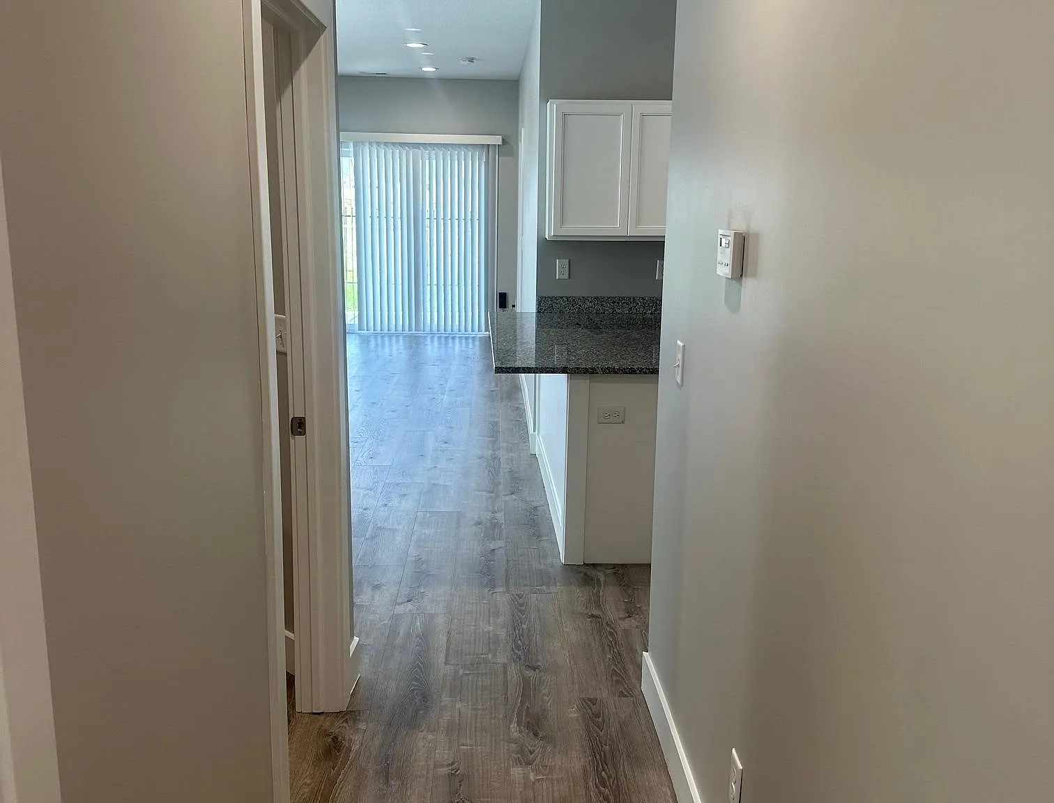 3 bed, 1200 sqft, $1,550 — Photo 3