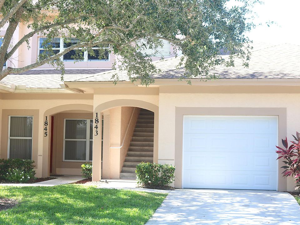 1st image of 1843 S Dovetail Dr