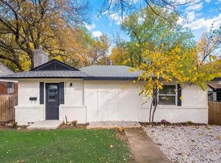 2711 Avon St, Dallas, TX 75211