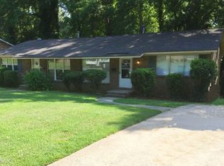 603 Blendwood Dr, Charlotte, NC 28215