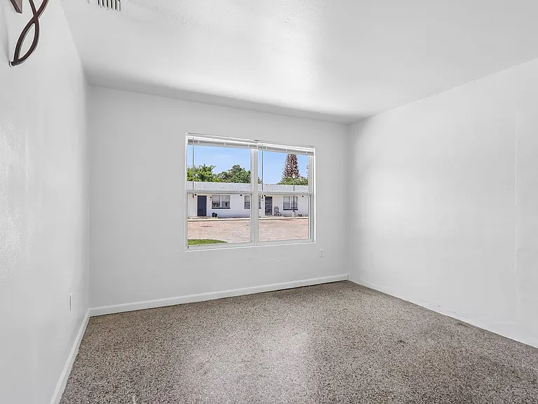 Oak Haven Villas — Photo 18