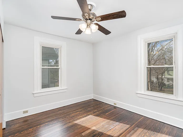 5123 Glenshade Ave — Photo 10
