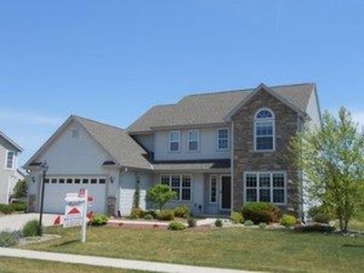1473 Mamerow Ln W, Oconomowoc, WI, 53066