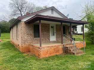 152 Wallace Springs Rd, Statesville, NC 28677