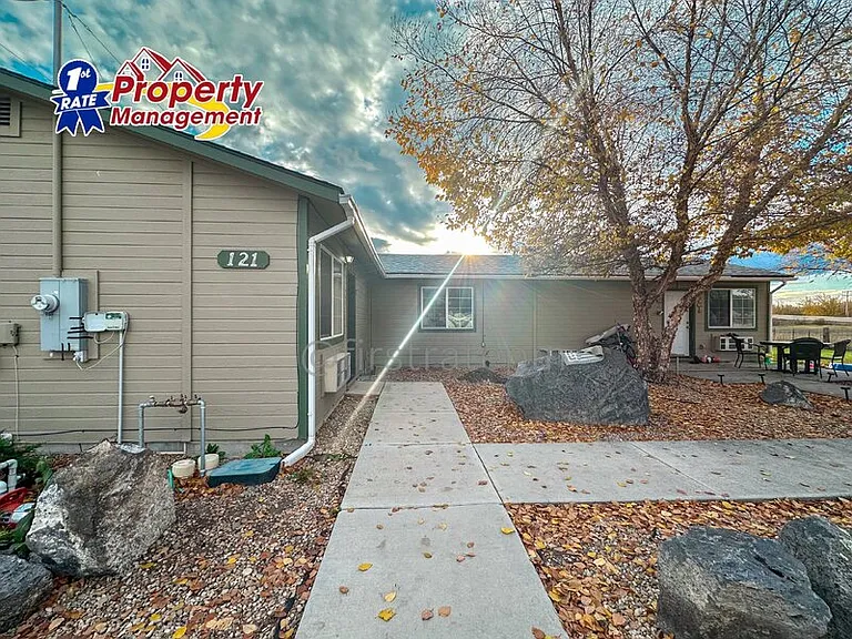 121 W Madison St #101 — Photo 4