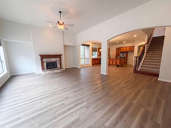 3rd image of 1724 Westend Pl