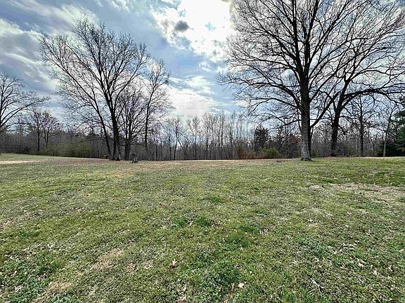 5th image of 1240 Joann Rd