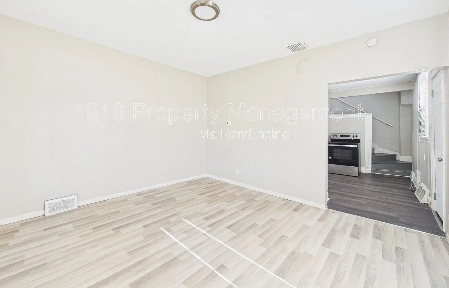1 bed, 1.0 bath, 500 sqft, $800 — Photo 3