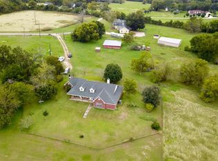 15081 Snoe Rd, Willis, TX 77318