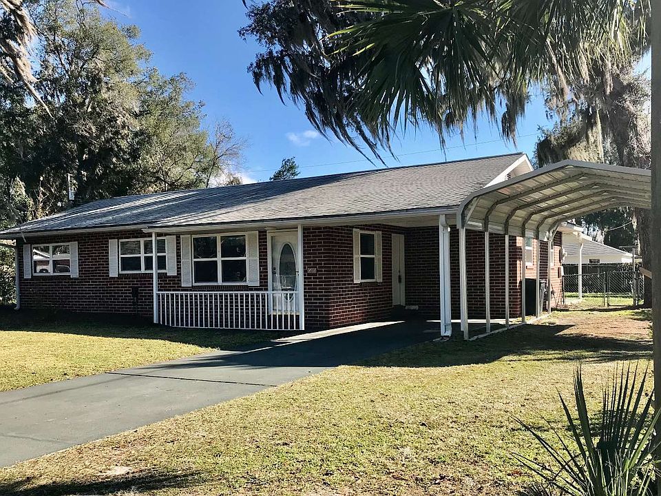1st image of 717 SE Llewellyn Ave