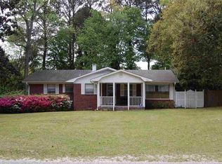 710 Center Dr W, Beaufort, SC 29902