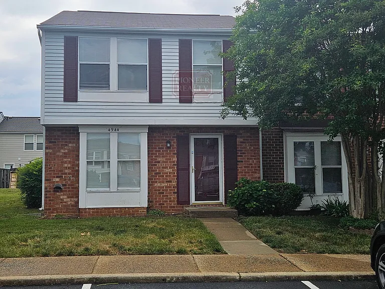 4944 Farrell Ct — Photo 1