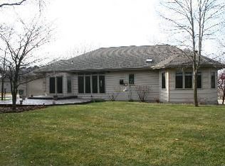 4042 Hackberry Ct, Green Bay, WI 54311