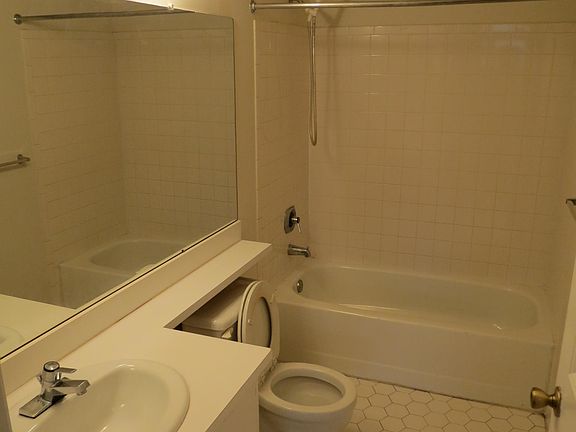 5th image of 71 Joyner Ct