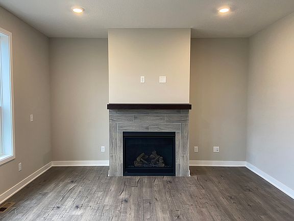 Great room with gas fireplace