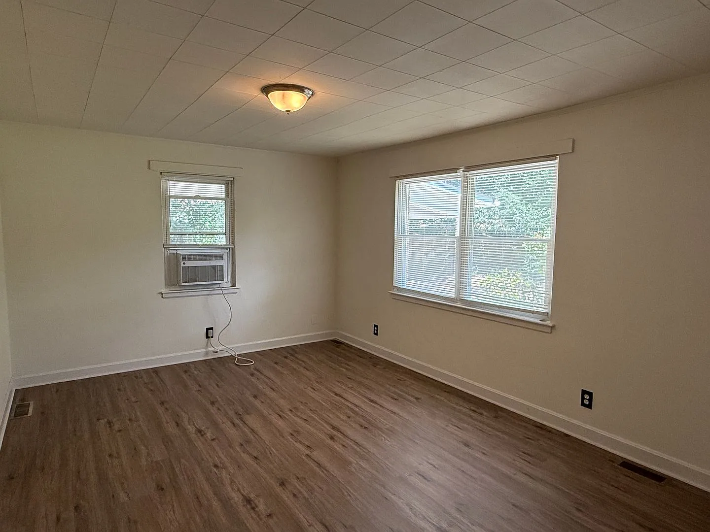 6009 Monteith Drive — Photo 3