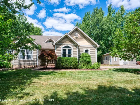 11953 Valdo Rd, Eaton Rapids, MI 48827