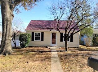 915 Watson St, Reidsville, NC 27320