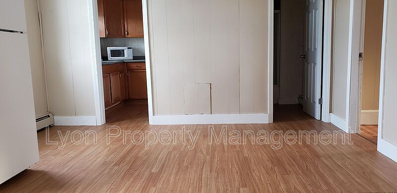 2nd image of 22 Lawn Ave Unit 2F