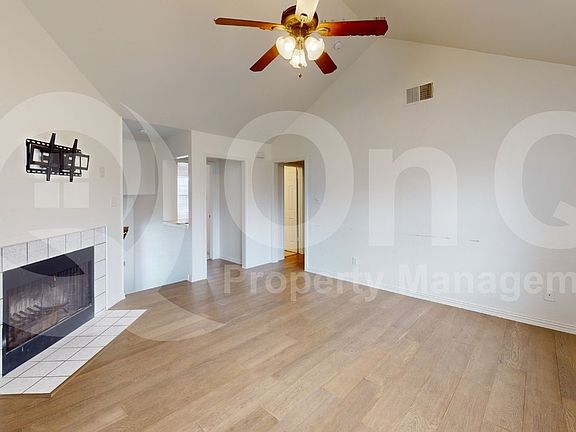 5th image of 786 Pierre Ln