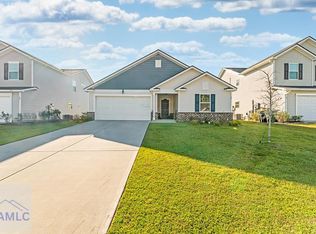 97 Dunnoman Dr, Savannah, GA 31419