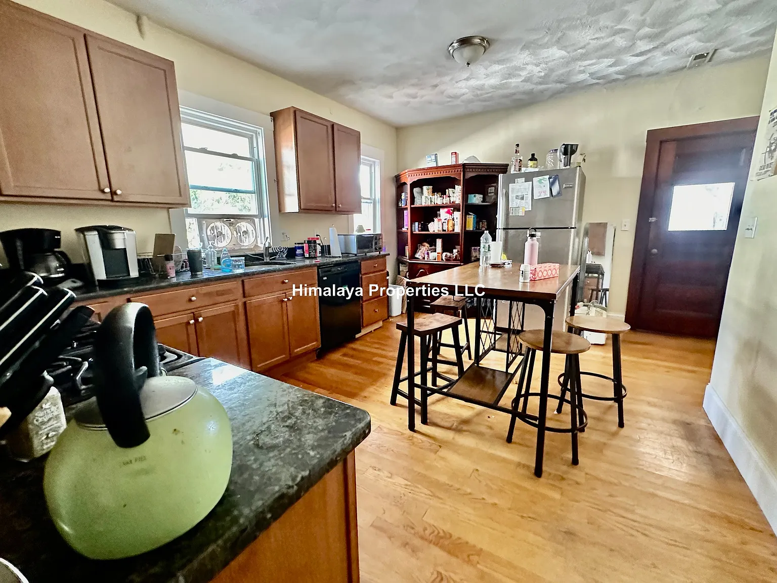 5 bed, $7,000 — Photo 2