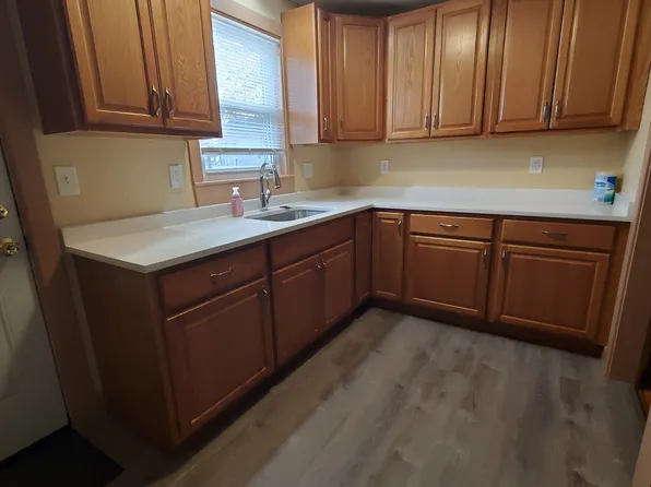 152 Union St #1, Attleboro, MA 02703