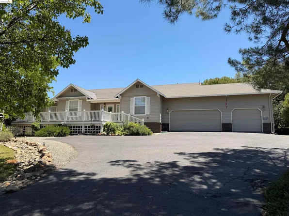 15925 Parkridge Ave, Sonora, CA 95370