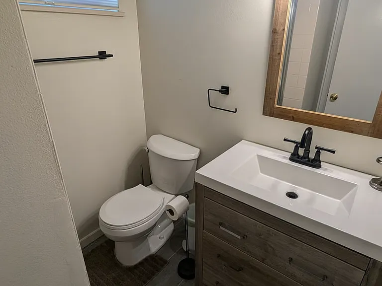 6542 Urban Ct — Photo 2