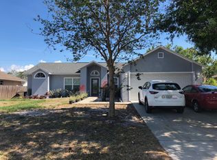 8164 Sandpiper Rd, Estero, FL 33967