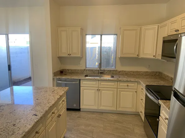 1600 N Saba St, Chandler, AZ
