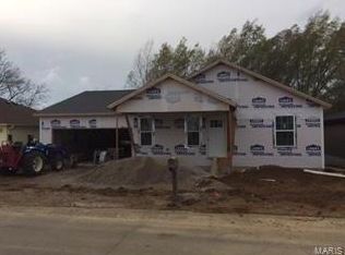 202 Arbor Cir, Jackson, MO 63755