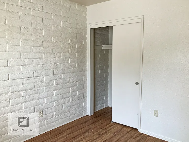 3646 E Blacklidge Dr #9 — Photo 6